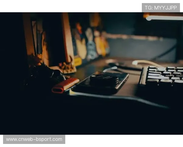 轻量化采编设备逐步替代传统系统，降低户外直播实施门槛